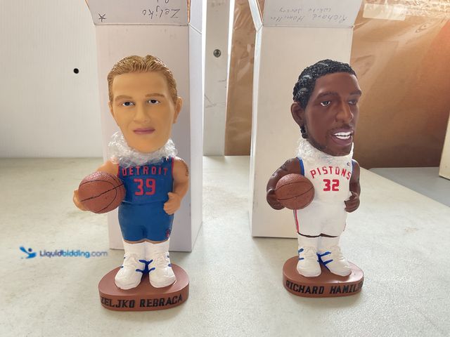 Lot 49-1505039 - COLLECTIBLE LOT OF 2 FAN GIVEAWAY NIGHT DETROIT PISTONS BOBBLEHEADS INCLUDING ZELJKO REBRACA AND RIC...