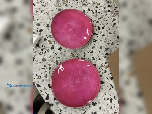 Lot 49-5538944 - QTY 16 - Pink Melamine Serving Plates. Unused. Target Brand.