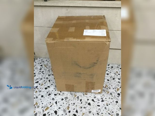 Lot 49-5416512 - Black Plastic Plates - Gold Disposable Plastic Dinnerware Sets for Party & Wedding. Unused