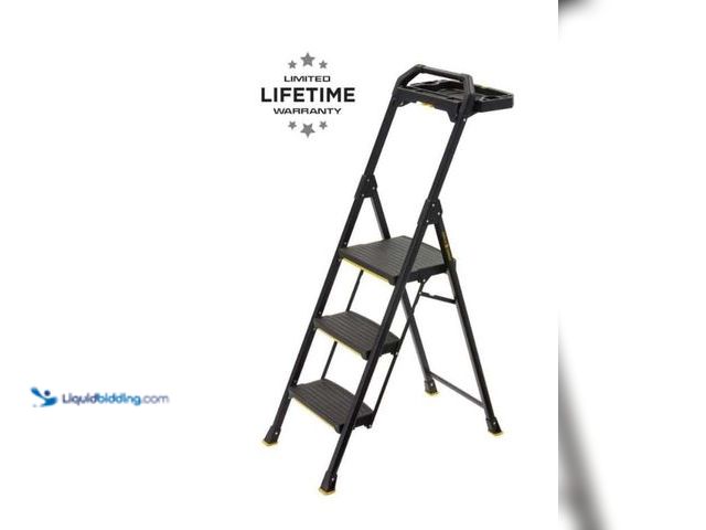 Lot 49-5573138 - 3-Step Pro-Grade Steel Project Ladder, 300 lbs. Load Capacity Type IA Duty Rating, Unused with scuff...
