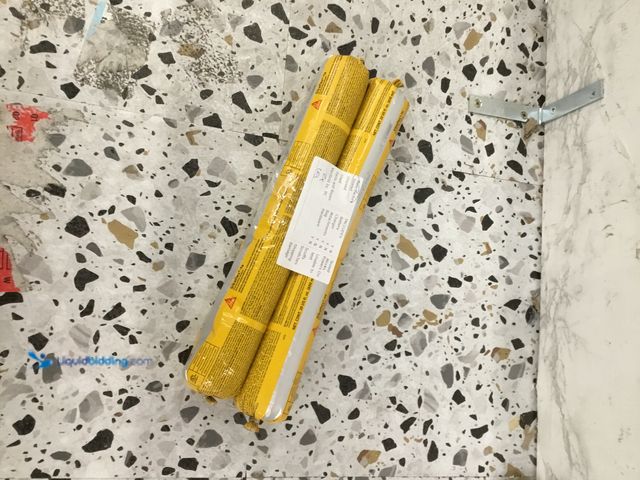 Lot 49-5478767 - Silkaflex -1A Constructionsealant (Limestone) Item is Factory Sealed in a PK of 2