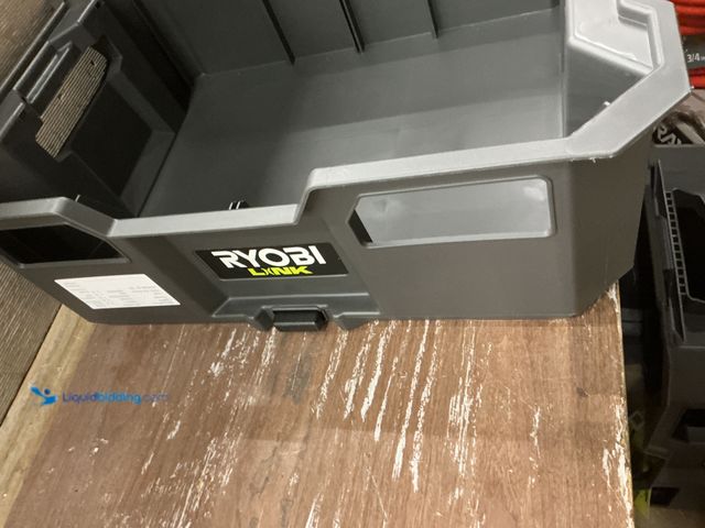 Lot 49-5484905 - RYOBI
LINK Tool Crate New
