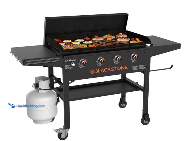Lot 49-1631001 - Blackstone Original Outdoor Griddle, 36 Inch 4-Burner Flat Top Grill with Hard Cover, Black, Model #...