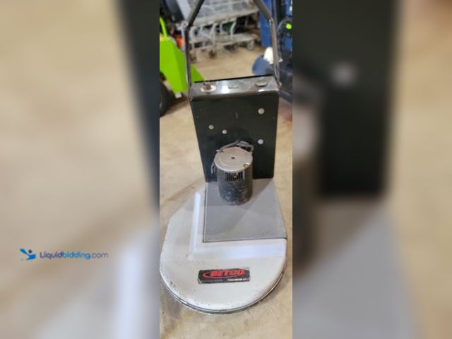 Lot 49-1814650 - 1 Betco Toughman 87059-00 Floor Scrubber 21" Compact Battery powered strip machine
Easy to walk behi...