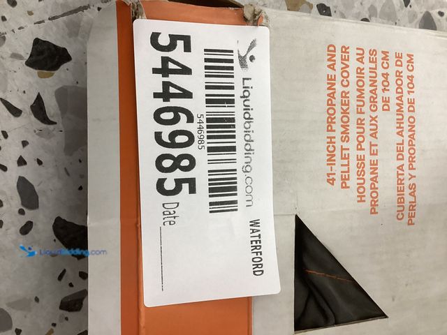 Lot 49-5446985 - Masterbuilt
40 in. Propane and Pellet Smoker Cover. Item is used.