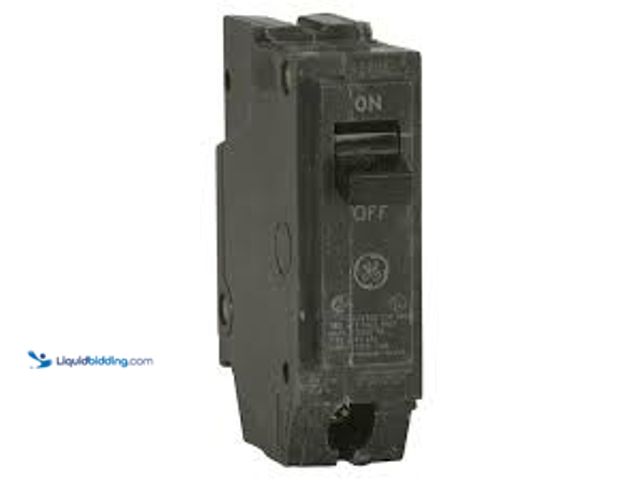 Lot 49-5448358 - QTY 9 - GE Q-Line 15 Amp 1 Single-Pole Circuit Breaker. Model # THQL1115. Unused