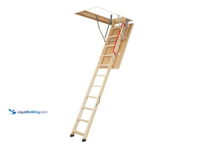 Lot 49-5413837 - Fakro
LWP Insulated Wood Attic Ladder 7' 5" - 8' 11", 22.5" x 47" with 300 lb. Load Capacity (NEW)