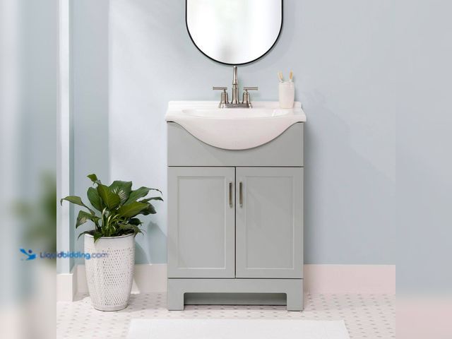 Lot 49-5484814 - Glacier Bay
Weldon 25 in. Single Sink Pearl Gray Bath Vanity with White Cultured Marble Top (Assemb...