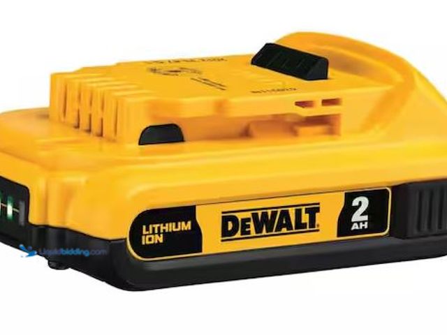 Lot 49-5460458 - DEWALT
20V MAX Lithium-Ion 2.0Ah Battery Internet # 204222436
Model # DCB203
Store SKU # 10025079...