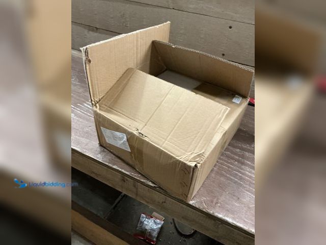 Lot 49-5477961 - Adjustable Ball Mount Hitch Unused