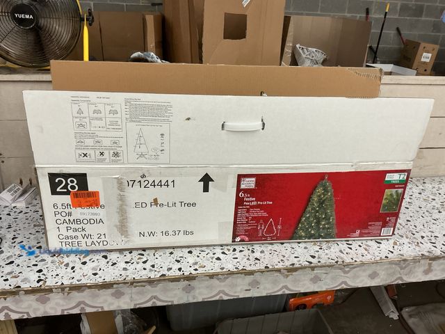 Lot 49-5453638 - PARTS AND REPAIR. Home Accents Holiday 6.5 ft. Festive Pine LED Pre-Lit Artificial Christmas Tree T9...