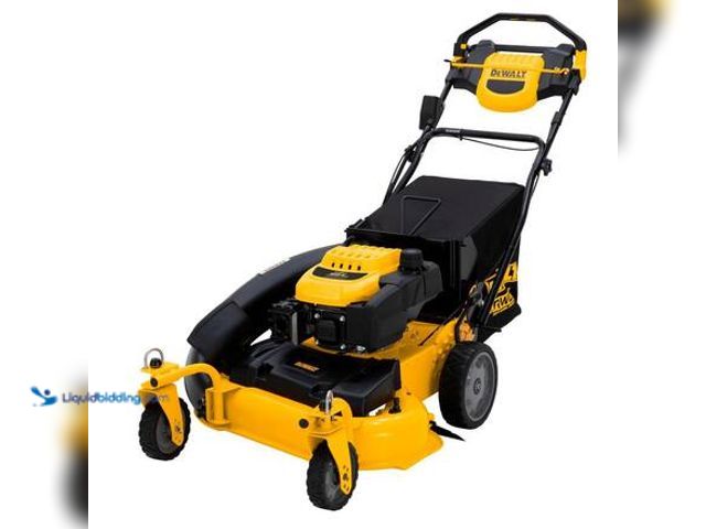 Lot 49-5546798 - DEWALT 28 in. 224cc E-GOV Engine 3-in-1 Gas RWD Self-Propelled Lawn Mower with High Rear Wheels Mode...