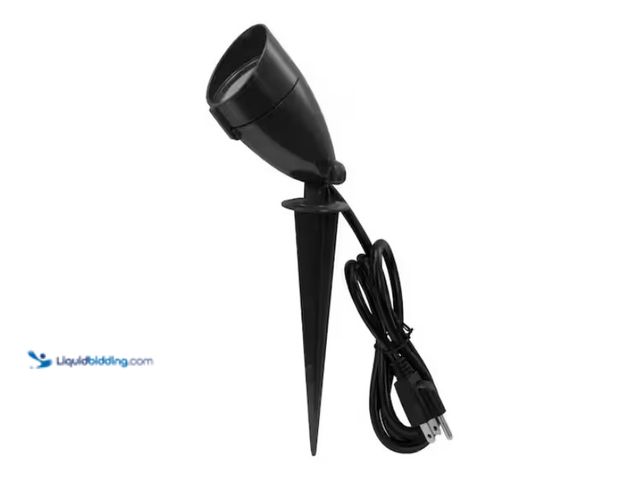 Lot 49-3613581 - Lot of (4) Commercial Electric CE Bronze Line Voltage LED Spike Light with Adjustable lamp head 1-EA...