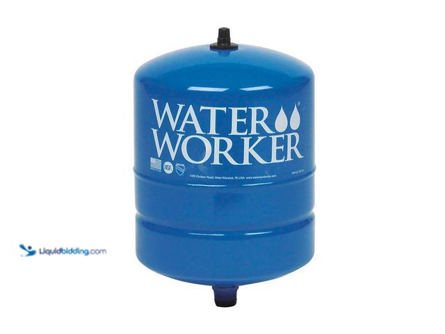 Lot 49-3617086 - Water Worker 2 Gal. Pressurized Well Tank model # 1000027370 - New   Ref#HDPA0727