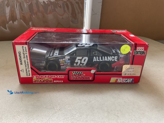 Lot 49-5515563 - Other RACING CHAMPIONS NASCAR 1995 EDITION #59 ALLIANCE RACING DENNIS SETZER 1/24 SCALE DIECAST CAR ...