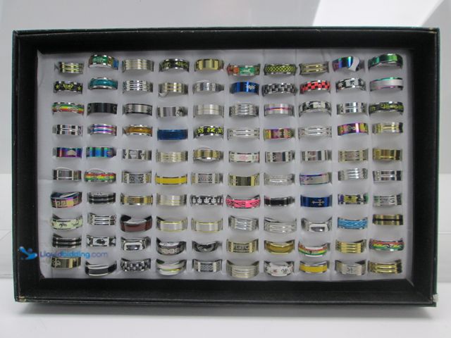 Lot 49-1820430 - Bulk Lot of 100 Stainless Steel Rings in Black Retail Display Box - NEW - Includes Men's and Women's...