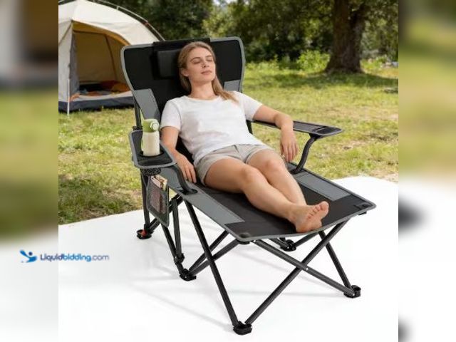 Lot 49-2022342 - SEEUTEK Adjustable Camping Chair with Foot Rest,90°- 140°Reclining Lounge Chair Heavy Duty Outdoor C...