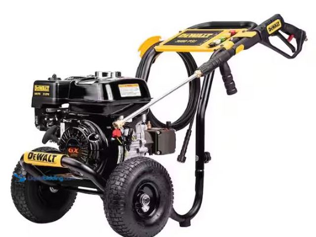 Lot 49-1577419 - DEWALT 3600 PSI 2.5 GPM Gas Pressure Washer with Honda GX200 Engine, Heavy-Duty Commercial Cold Wate...