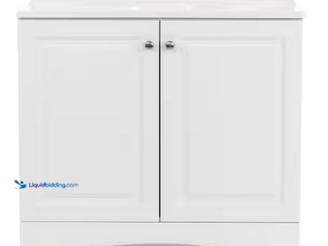 Lot 49-5561120 - Glacier Bay
37 in. Single Sink White Bath Vanity with Cultured Marble Top (Assembled), Unused