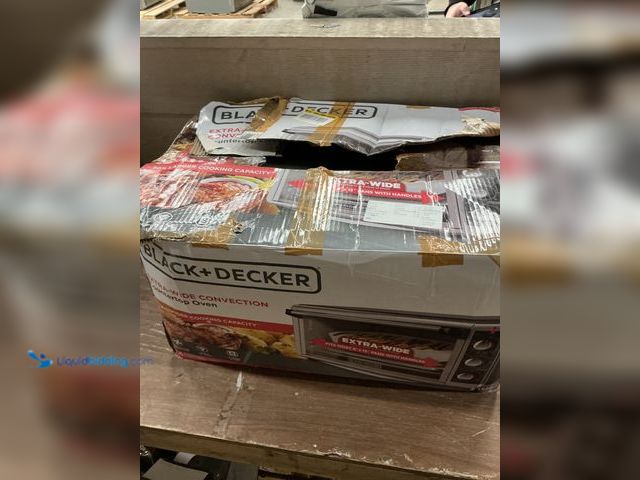 Lot 49-5449395 - BLACK+DECKER
1500 W 8-Slice Stainless Steel Toaster Oven with Broiler (attachments included) (clean...