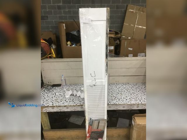Lot 49-5416114 - PARTS AND REPAIR. Veranda 24 in. x 80 in. Louver/Panel Pine White Interior Closet Bi-fold Door. [Mod...