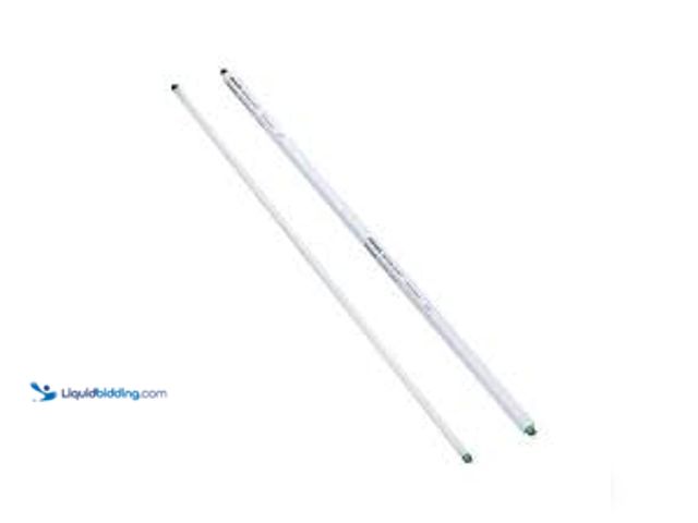 Lot 49-5475537 - Philips 28-Watt 4 ft. Linear T5 Fluorescent Alto Tube Light Bulb Cool White (10-Pack). Model # 40963...