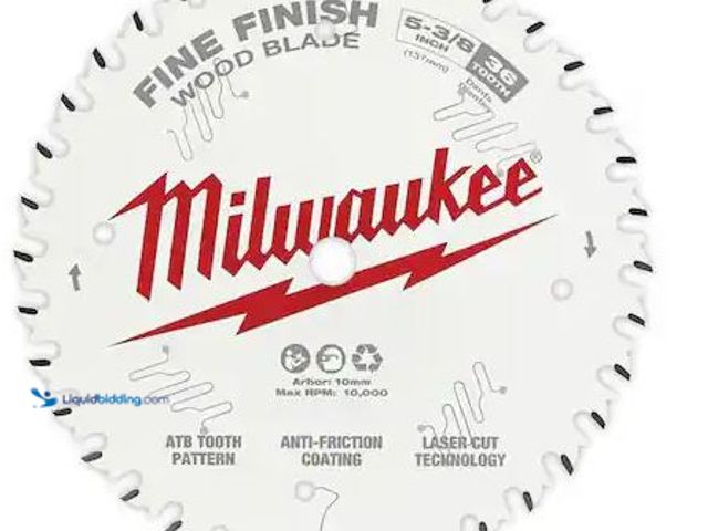 Lot 49-5486816 - Milwaukee
5-3/8 in. x 36-Tooth Carbide Fine Finish Circular Saw Blade Internet # 304864524
Model #...