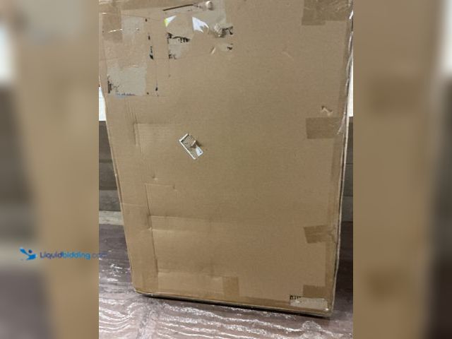 Lot 49-5487608 - 31-1/2 x 22-1/2 Wall Mirror New