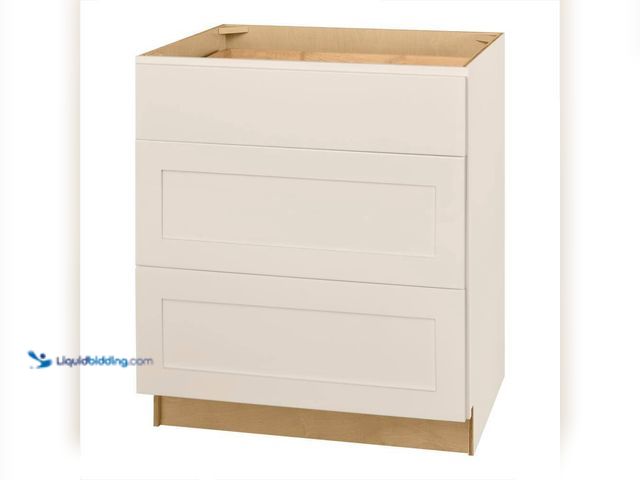 Lot 49-5509601 - Hampton Bay Avondale 30 in. W x 24 in. D x 34.5 in. H Ready to Assemble Plywood Shaker Drawer Base K...