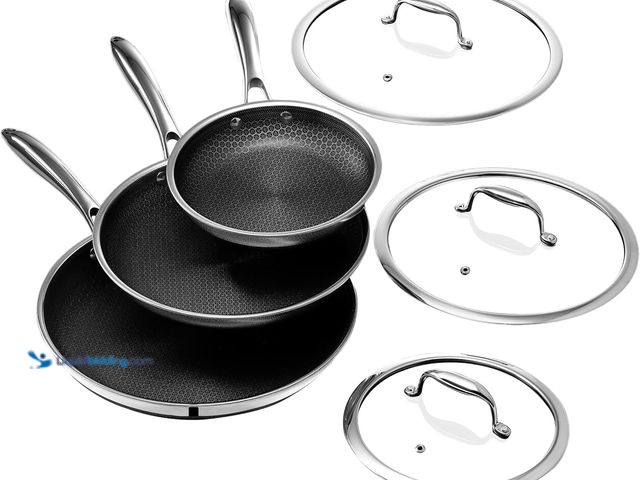 Lot 49-5541645 - HexClad 6 Piece Hybrid Nonstick Frying Pan Set, 8, 10 and 12-Inch Frying Pans with Lids, Stay-Cool H...