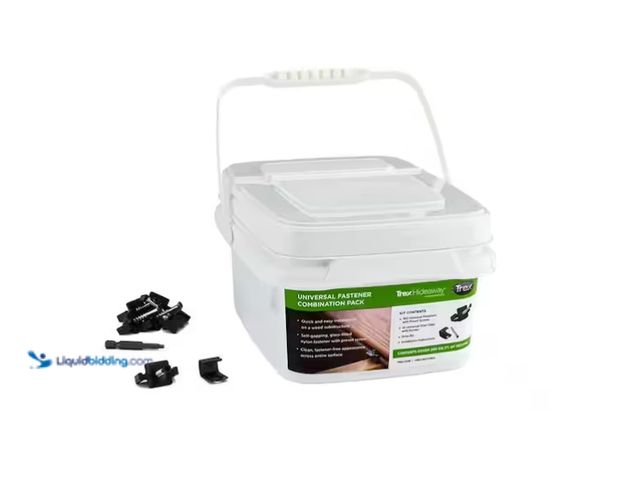 Lot 49-1575455 - Trex 200 sq. ft. Universal Hidden Deck Fasteners - Combo Bucket, Model # UNIVCOMBOCLIP200, Unused  R...