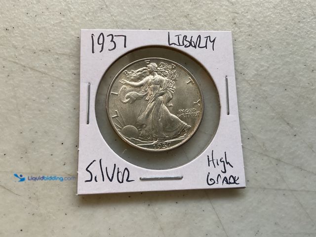 Lot 49-1811348 - HIGH GRADE 1937 WALKING LIBERTY HALF DOLLAR COIN 90% SILVER