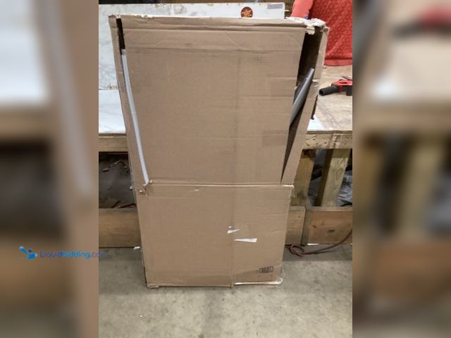 Lot 49-5475468 - viz-pro folding white board 47.2 x 35.4". Used, missing hardware, has dents