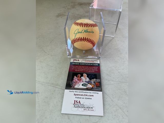 Lot 49-1811259 - COLLECTIBLE  DETROIT TIGERS JACK MORRIS AUTOGRAPHED BASEBALL WITH JSA COA