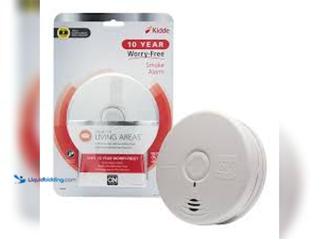 Lot 49-3536464 - QTY 2 - Kidde 10 Year Worry-Free Battery Powered Smoke Detector with Photoelectric Sensor. Model # 2...