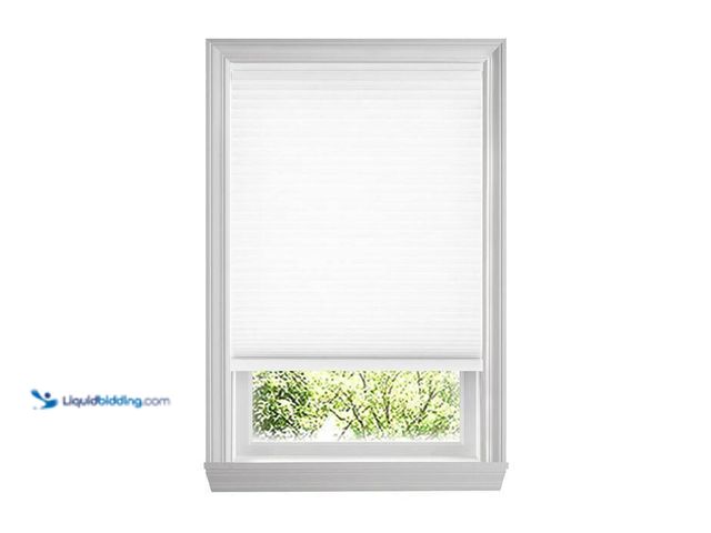 Lot 49-2024278 - Home Decorators Collection Snow Drift Cordless Light Filtering Cellular Shades for Windows - 23 in W...