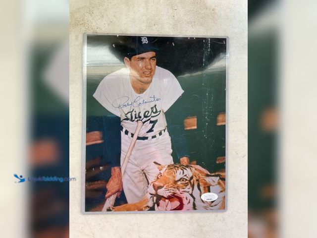 Lot 49-1811254 - COLLECTIBLE DETROIT TIGERS GREAT ROCKY COLAVITO AUTOGRAPHED 8X10 PHOTO WITH JSA COA