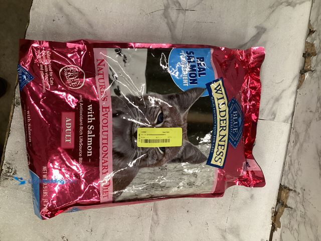 Lot 49-5542738 - Blue Buffalo Wilderness High Protein Natural Adult Dry Cat Food with Salmon - 9.5lbs Unused