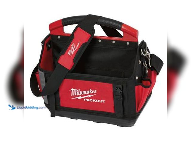 Lot 49-5572237 - Milwaukee 15 in. PACKOUT Tote. Model # 48-22-8315. unused