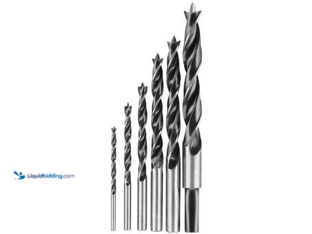 Lot 49-5572112 - DEWALT High Speed Steel Brad-Point Drill Bit Set (6-Piece). Model # DW1720. unused