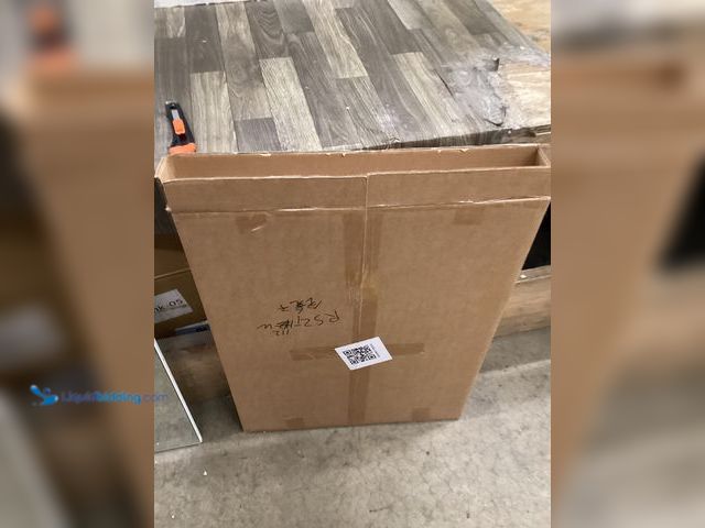 Lot 49-5411703 - Upgrade/Replacement Wood Vanity Mirror, 22" x 28". Perfect upgrade for your existing vanity! Unused