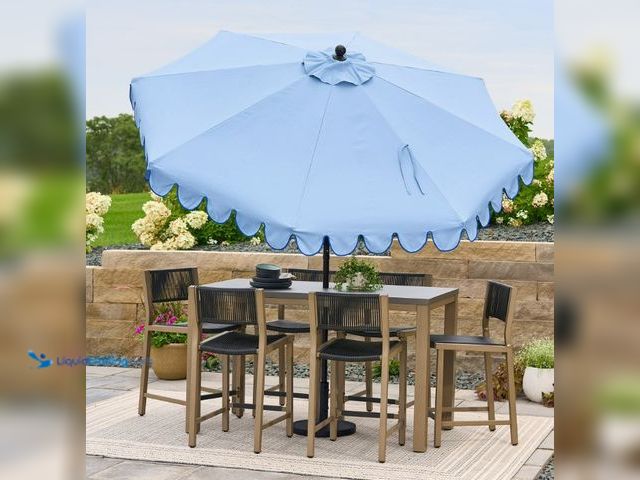Lot 49-5543027 - Better Homes & Gardens Outdoor 9 Foot Blue Scallop Premium Crank Lift and 3 Position Tilt Market Pat...