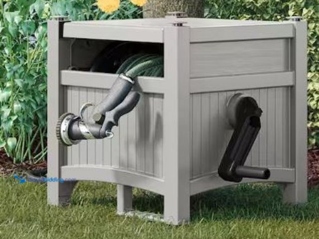 Lot 49-1625449 - Suncast 100 ft. Hose Hideaway Dove Gray, Model # PHH100DY, Unused, Shipping damage. (NOTE: Lid needs...