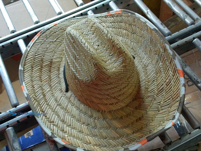 Lot 49-3469341 - Straw Hats Unlimited Unisex Straw Hat with Inner Brim Red Orange Camo Print Model #395348155354, Unu...
