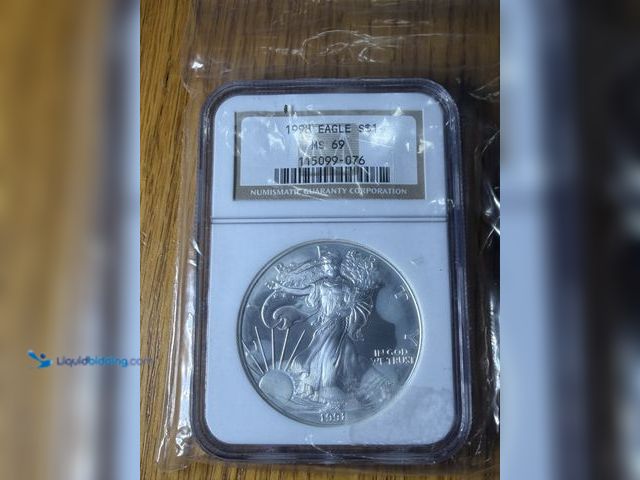 Lot 49-1975116 - 1 1998 Eagle 1998