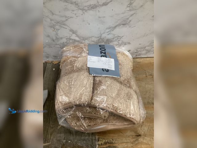 Lot 49-5411542 - QTY 2 - lumi ultra soft bathroom rug for floor 24" x 43" beige. Unused