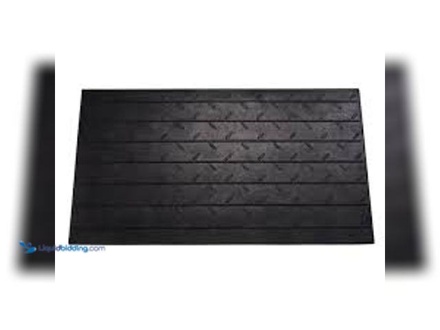 Lot 49-3531616 - Karl home 42 in. x 24 in. x 2.5 in. Black Rubber Threshold Speed Ramp Wheelchair Ramp, Model# K1G330...