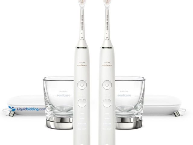 Lot 49-5543079 - Philips Sonicare DiamondClean Connected Rechargeable Toothbrush, 2-pack. Unused with attachments