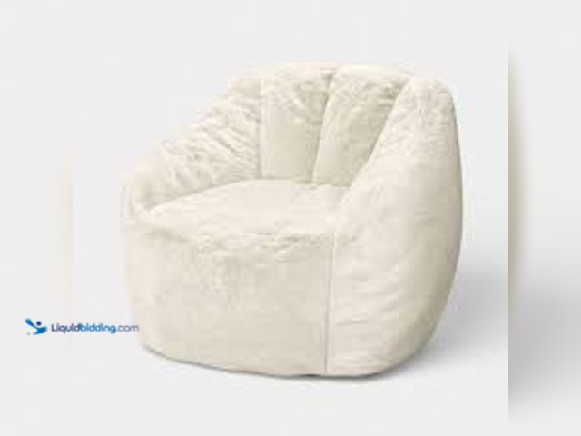Lot 49-5546727 - Room Essentials Dorm Compressed Foam Bean Bag Chair Cream Shearling Model:199268810343 unused. Has s...