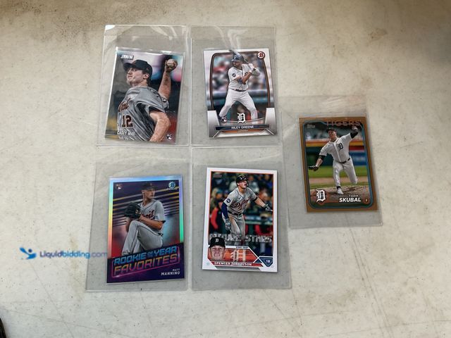 Lot 49-5451512 - Other LOT OF 5 DETROIT TIGERS SUPERSTAR BASEBALL CARDS INCLUDING FIRST YEARS AND ROOKIES LIKE MATT M...